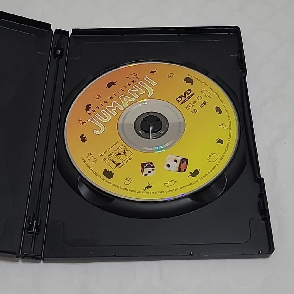 Family Movies DVD Bundle - Picture 8 of 14